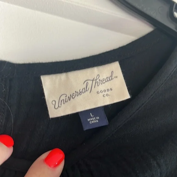 Target Top. Size Large. - Picture 2 of 3